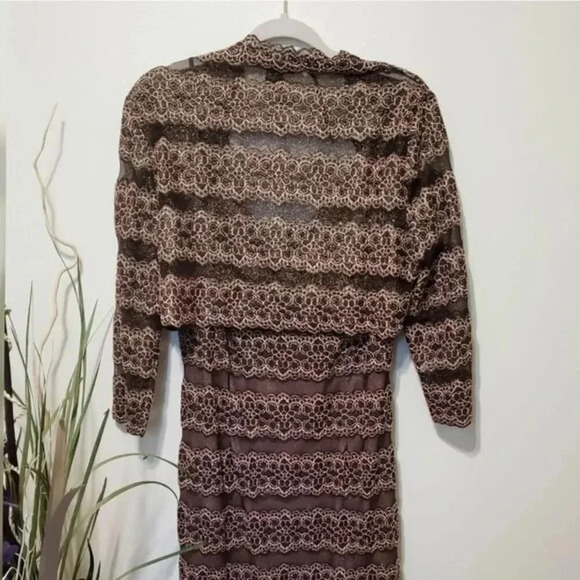 Cachet Formal Sequins Formal Dress With Shaw ‎ size 14. browng/gold - Picture 8 of 13